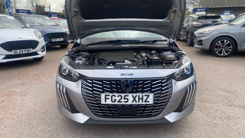Peugeot 208 1.2 PureTech 100 Allure 5dr Petrol Hatchback